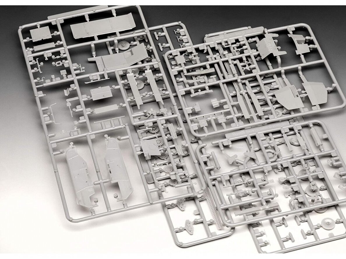 Revell - Sturmpanzer 38(t) Grille Ausf. M, 1/72, 03315 6 Revell - Sturmpanzer 38(t) Grille Ausf. M, 1/72, 03315 6