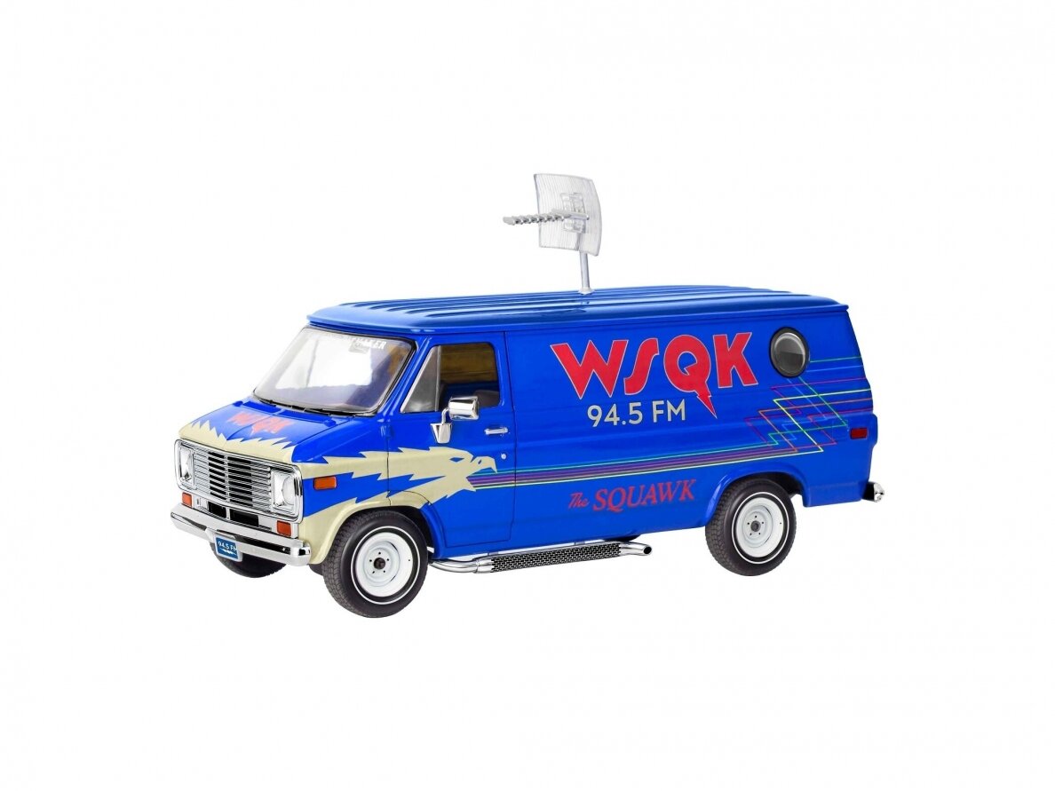 Revell - "Stranger Things" GMC WSQK Squawk Van, 1/25, 07732 4