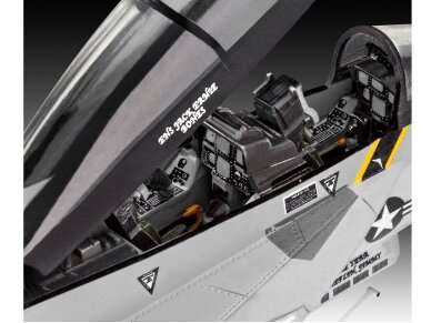 Revell - F/A-18F Super Hornet Model Set, 1/72, 63834 3