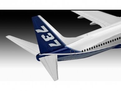 Revell - Boeing 737-800, 1/288, 03809 5