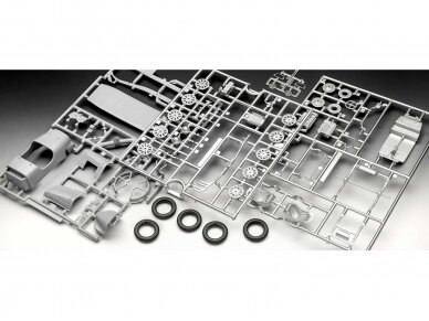 Revell - Aston Martin Ulster Starter Kit, 1/32, 77751 7 Revell - Aston Martin Ulster Starter Kit, 1/32, 77751 7