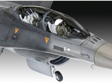 Revell - F-16D Tigermeet 2014 dovanų komplektas, 1/72, 63844 2