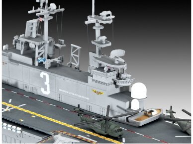 Revell - USS WASP CLASS, 1/700, 05178 3