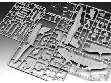 Revell - BAe Hawk T.1 dovanų komplektas, 1/72, 64970 6
