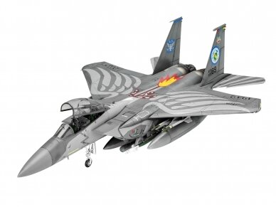 Revell - McDonnell F-15E Strike Eagle 03841 2