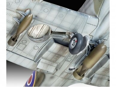 Revell - Supermarine Spitfire Mk. IXc, 1/32, 03927 6
