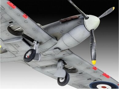 Revell - Spitfire Mk.IIa dovanų komplektas, 1/72, 63953