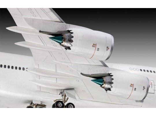 Revell - Boeing 747-8 Lufthansa "New Livery", 1/144, 03891 3 Revell - Boeing 747-8 Lufthansa "New Livery", 1/144, 03891 3