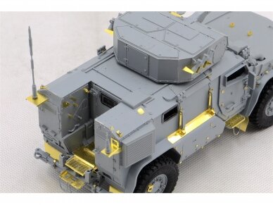 RPG Model - Typhoon-VDV Kamaz K-4386 w/ 32V01 RCWS, 1/35, 35022 6