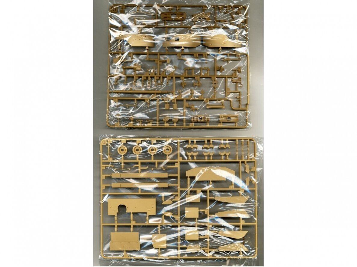 Rye Field Model - M4A3 76W HVSS Early Type, 1/35, RFM-5058 8 Rye Field Model - M4A3 76W HVSS Early Type, 1/35, RFM-5058 8