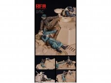 Rye Field Model - Figures for PANTHER G, Fallen Resin, 1/35, OM-35001