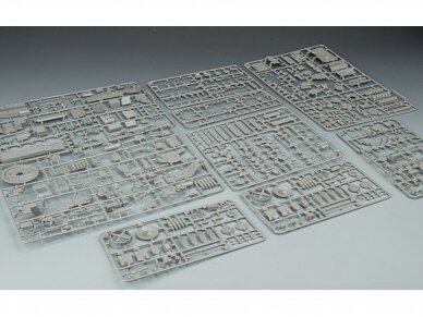 Rye Field Model - Leopard 2A6 with Full Interior, 1/35, RFM-5066 37