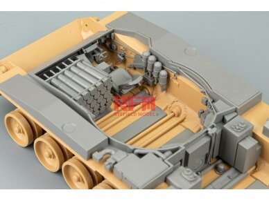 Rye Field Model - Leopard 2A6 with Full Interior, 1/35, RFM-5066 19