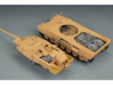 Rye Field Model - Leopard 2A6 with Full Interior, 1/35, RFM-5066 9