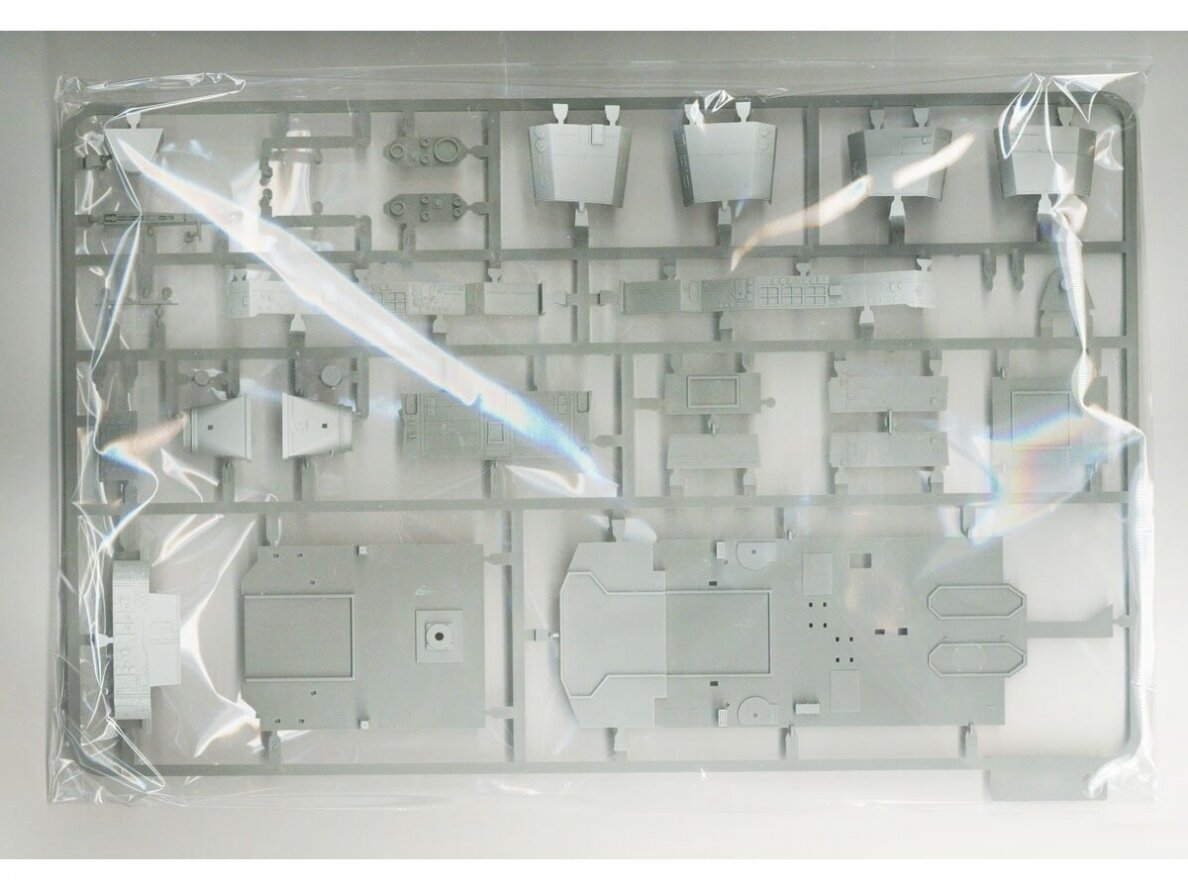 Takom - Sachsen-Class Frigate, 1/350, 6001 3 Takom - Sachsen-Class Frigate, 1/350, 6001 3