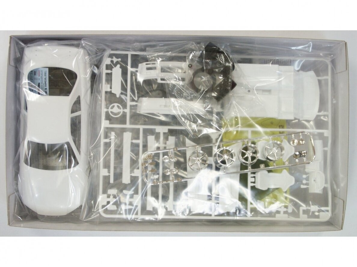 Tamiya - Nissan Skyline GT-R V Spec (R34), 1/24, 24210 2 Tamiya - Nissan Skyline GT-R V Spec (R34), 1/24, 24210 2