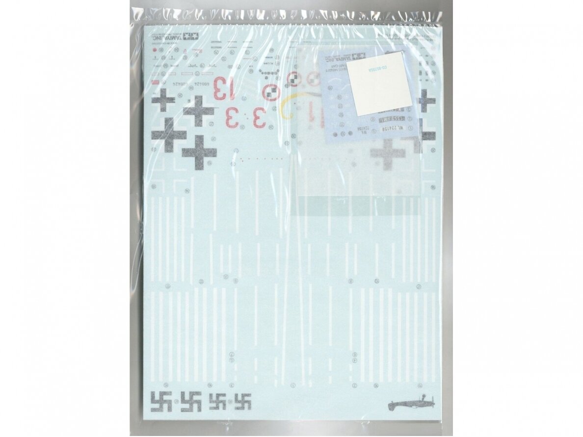 Tamiya - Focke-Wulf Fw190 D-9 JV44 & Citroen 11CV Staff Car Set, 1/48, 25213 4 Tamiya - Focke-Wulf Fw190 D-9 JV44 & Citroen 11CV Staff Car Set, 1/48, 25213 4