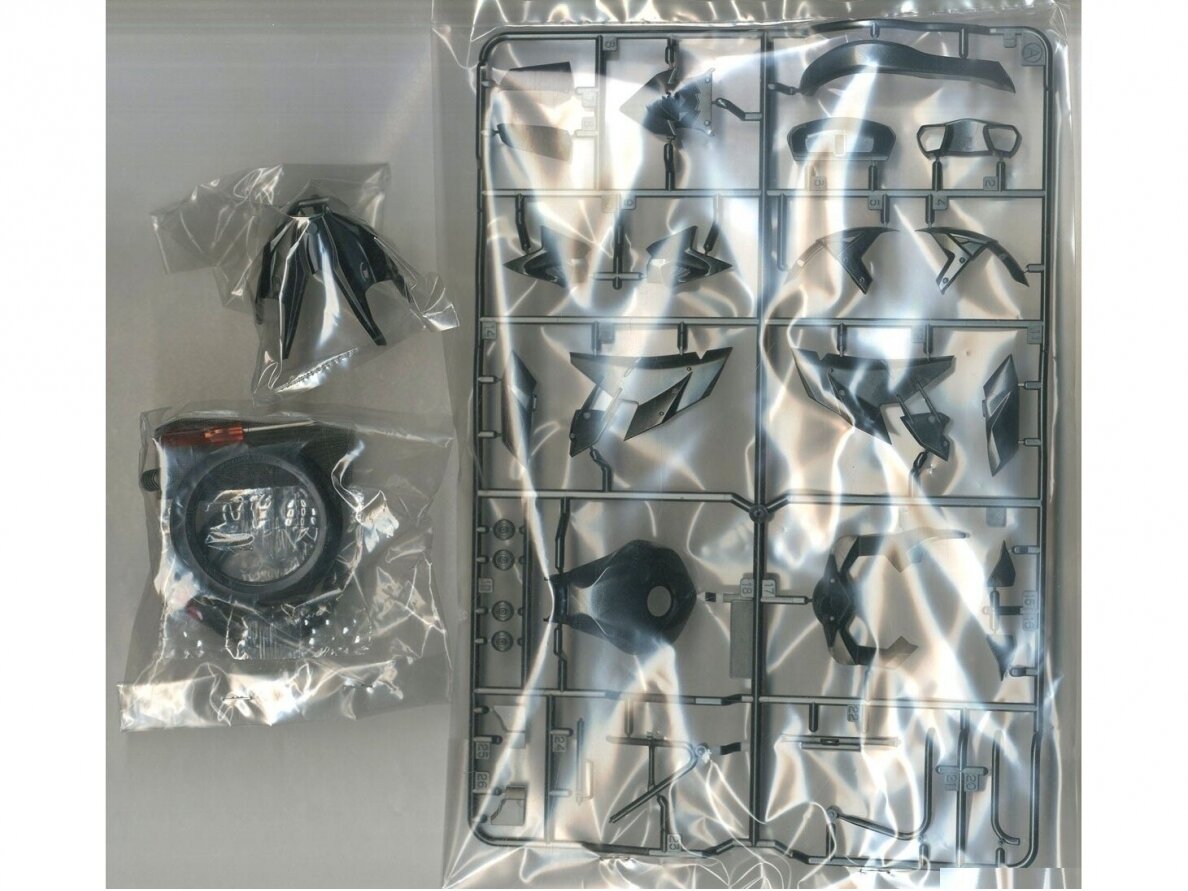 Tamiya - Kawasaki Ninja H2 CARBON, 1/12, 14136 4 Tamiya - Kawasaki Ninja H2 CARBON, 1/12, 14136 4