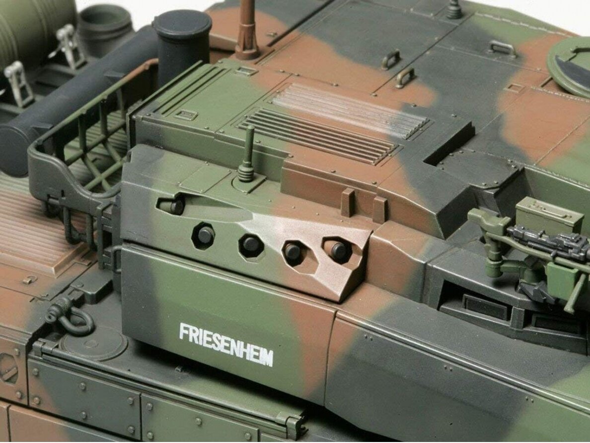 Tamiya - Leclerc Series 2 French Main Battle Tank, 1/35, 35362 4 Tamiya - Leclerc Series 2 French Main Battle Tank, 1/35, 35362 4