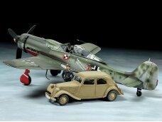 Tamiya - Focke-Wulf Fw190 D-9 JV44 & Citroen 11CV Staff Car Set, 1/48, 25213