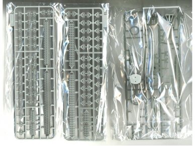 Takom - StuH 42 & StuG III Ausf. G Late Production 2 in 1, 1/35, 8006 3 Takom - StuH 42 & StuG III Ausf. G Late Production 2 in 1, 1/35, 8006 3