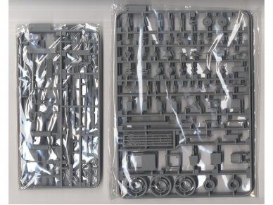 Takom - T3 & Feldumschlaggerat Fug 2.5t, 1/35, 2141 5 Takom - T3 & Feldumschlaggerat Fug 2.5t, 1/35, 2141 5