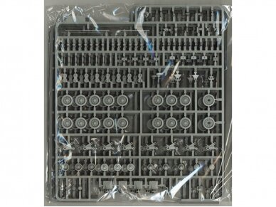 Takom - T28 Super Heavy Tank (Gun Motor Carriage T95), 1/35, 2209 13 Takom - T28 Super Heavy Tank (Gun Motor Carriage T95), 1/35, 2209 13