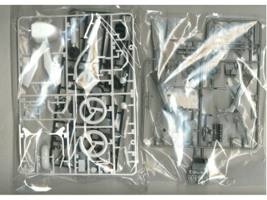Tamiya - Yamaha FZR750R (OW01), 1/12, 14058 2 Tamiya - Yamaha FZR750R (OW01), 1/12, 14058 2