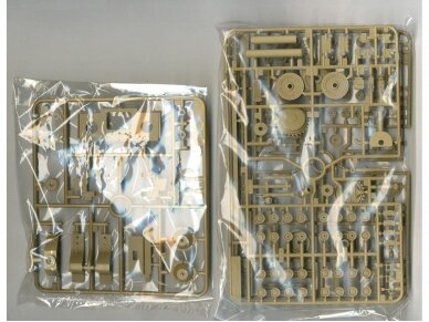 Tamiya - Franch Battle Tank B1 bis (с двигателем), 1/35, 30058 1 Tamiya - Franch Battle Tank B1 bis (с двигателем), 1/35, 30058 1