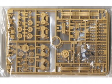 Tamiya - French Light Tank R35, 1/35, 35373 6 Tamiya - French Light Tank R35, 1/35, 35373 6