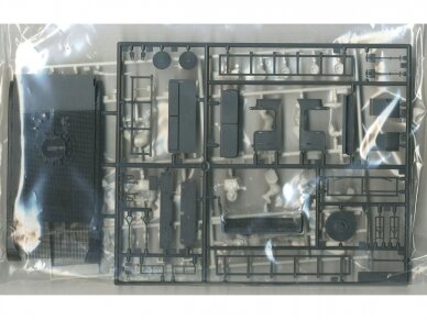 Tamiya - German 8 ton Semi Track 20mm Flakvierling Sd.Kfz 7/1, 1/35, 35050 2 Tamiya - German 8 ton Semi Track 20mm Flakvierling Sd.Kfz 7/1, 1/35, 35050 2