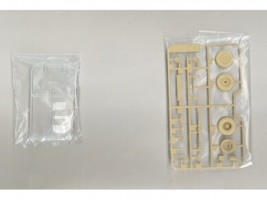 Tamiya - German Heavy Tractor SS-100, 1/48, 32593 4