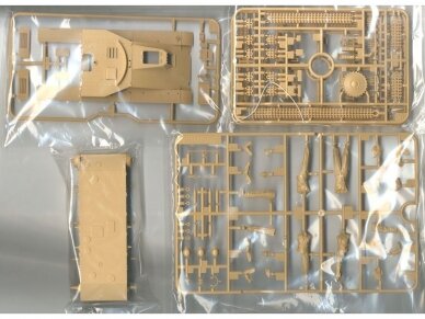 Tamiya - German Self-Propelled Howitzer Wespe, 1/35, 35358 5 Tamiya - German Self-Propelled Howitzer Wespe, 1/35, 35358 5