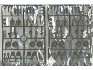 Tamiya - JGSDF MCV Type 16, 1/35, 35361 10 Tamiya - JGSDF MCV Type 16, 1/35, 35361 10