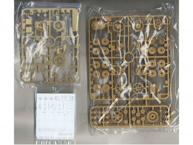 Tamiya - Panzerkampfwagen IV Ausf G. Early Production & Motorcycle Eastern Front, 1/35, 25209 11 Tamiya - Panzerkampfwagen IV Ausf G. Early Production & Motorcycle Eastern Front, 1/35, 25209 11