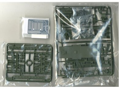 Tamiya - Russian Tank BT-7 Model 1937, 1/35, 35327 2 Tamiya - Russian Tank BT-7 Model 1937, 1/35, 35327 2