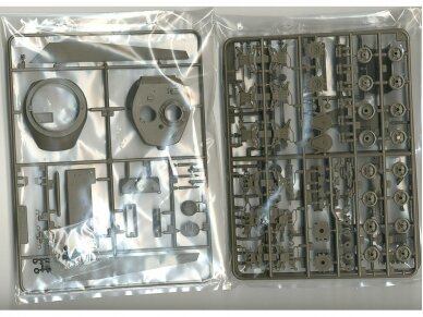 Tamiya - U.S. M4A3E2 "Jumbo" Assault tank, 1/35, 35139 2 Tamiya - U.S. M4A3E2 "Jumbo" Assault tank, 1/35, 35139 2