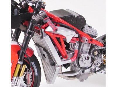 Tamiya - Ducati Desmosedici, 1/12, 14101 3 Tamiya - Ducati Desmosedici, 1/12, 14101 3