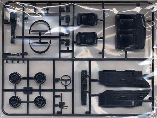 Tamiya - Nissan Skyline 2000 GT-R, 1/24, 24194 5 Tamiya - Nissan Skyline 2000 GT-R, 1/24, 24194 5