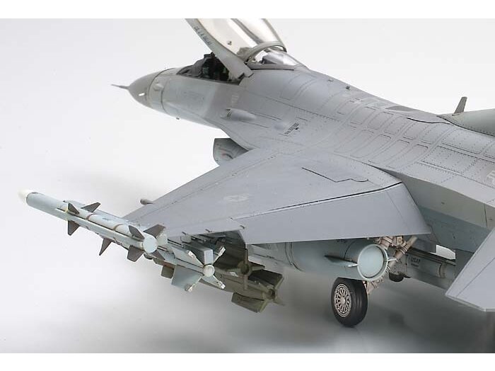 Tamiya - Lockheed Martin F-16C (Block 25/32) Fighting Falcon ANG, 1/48, 61101 3 Tamiya - Lockheed Martin F-16C (Block 25/32) Fighting Falcon ANG, 1/48, 61101 3