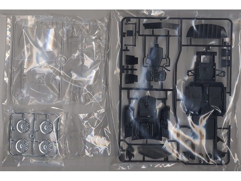 Tamiya - Mercedes-Benz SLR722, 1/24, 24317 3 Tamiya - Mercedes-Benz SLR722, 1/24, 24317 3
