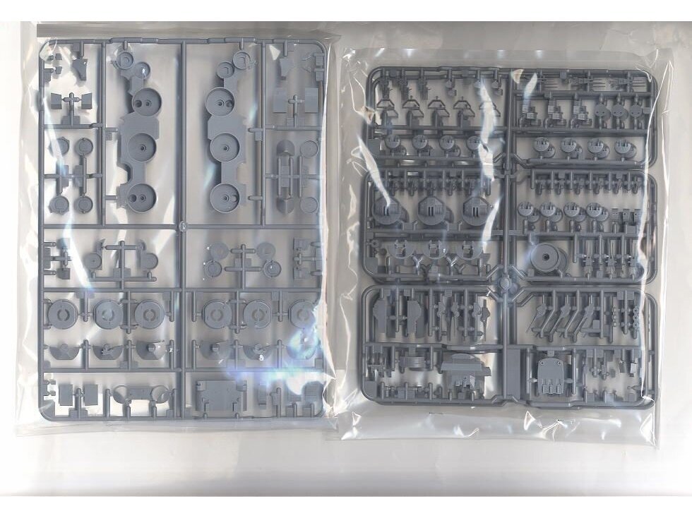 Tamiya - Japanese Battleship Yamato inc. Photo Etched Parts, 1/350, 78025 11