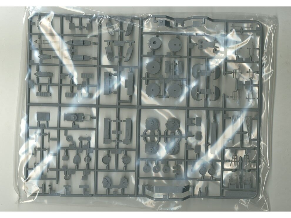Tamiya - Japanese Heavy Cruiser Chikuma, 1/350, 78027 3 Tamiya - Japanese Heavy Cruiser Chikuma, 1/350, 78027 3