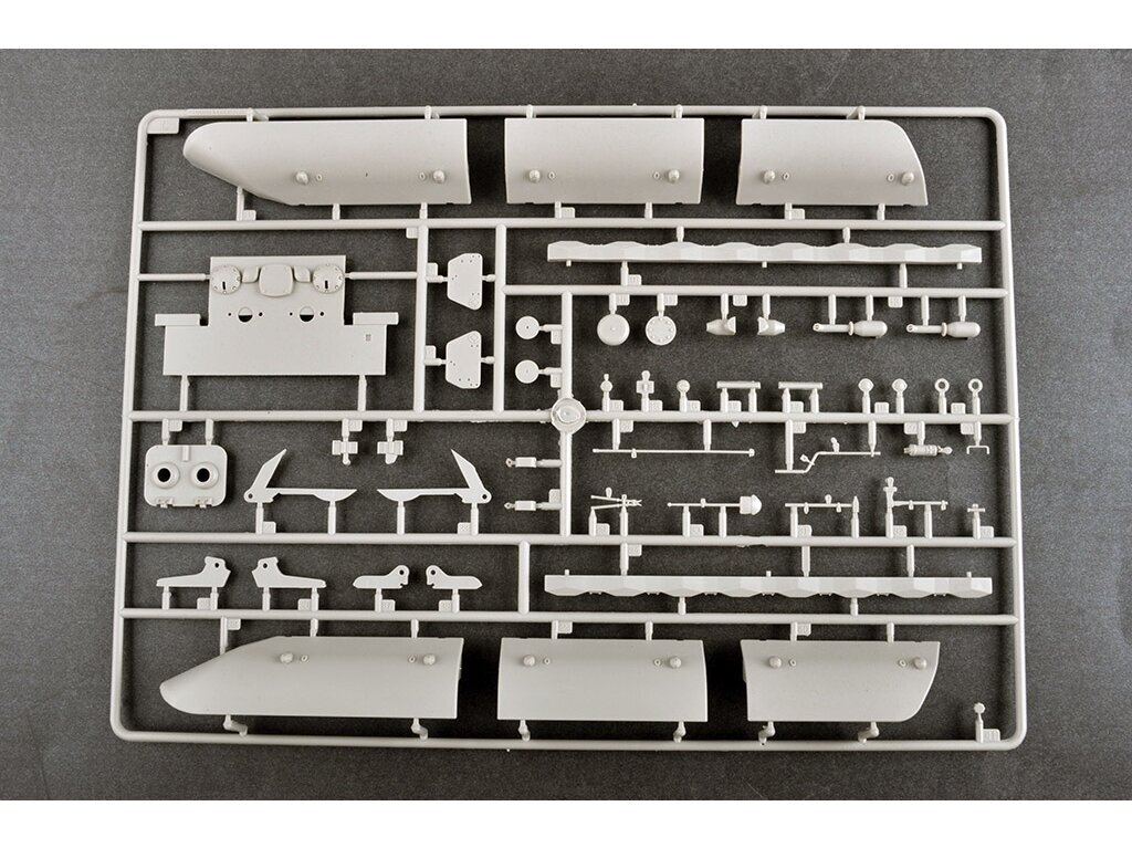 Trumpeter - E-100 Flakpanzer w/12.8cm Flak 40, 1/35, 09585 4 Trumpeter - E-100 Flakpanzer w/12.8cm Flak 40, 1/35, 09585 4