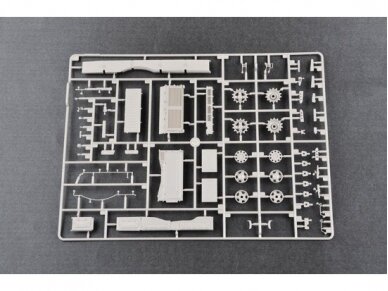 Trumpeter - Russian T-72B MBT, 1/35, 05598 9