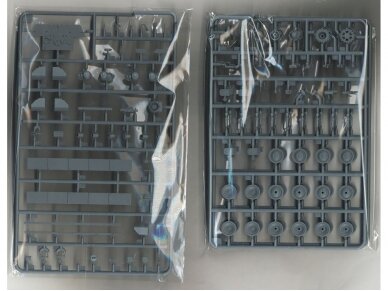 VESPID MODELS - Flakpanzer 341 3,7cm Flakzwilling auf Fahrgestell Panther G, 1/72, 720013 5 VESPID MODELS - Flakpanzer 341 3,7cm Flakzwilling auf Fahrgestell Panther G, 1/72, 720013 5